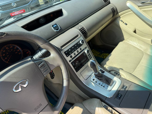 Фото автомобиля 12