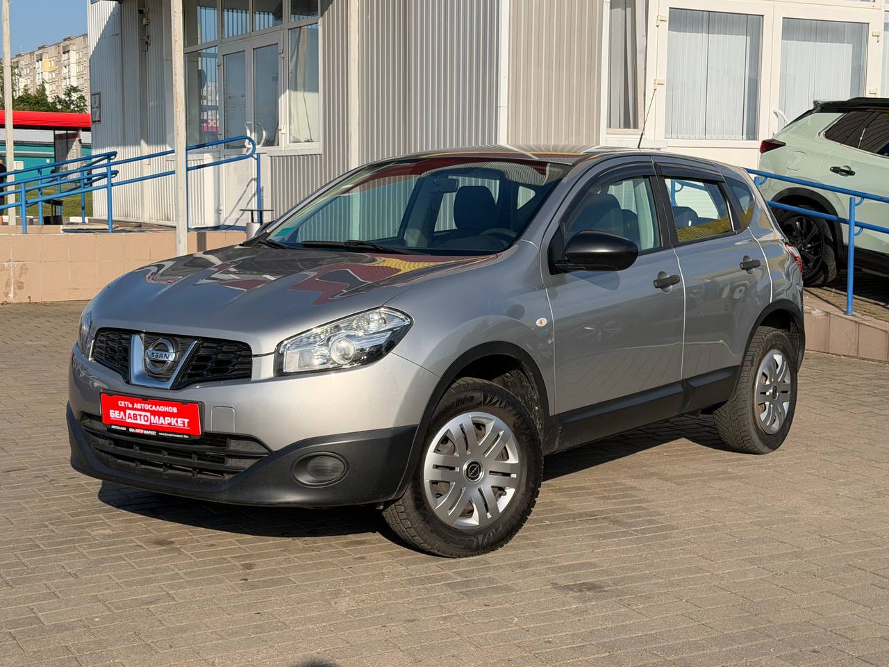 авто с пробегом nissan qashqai 2010