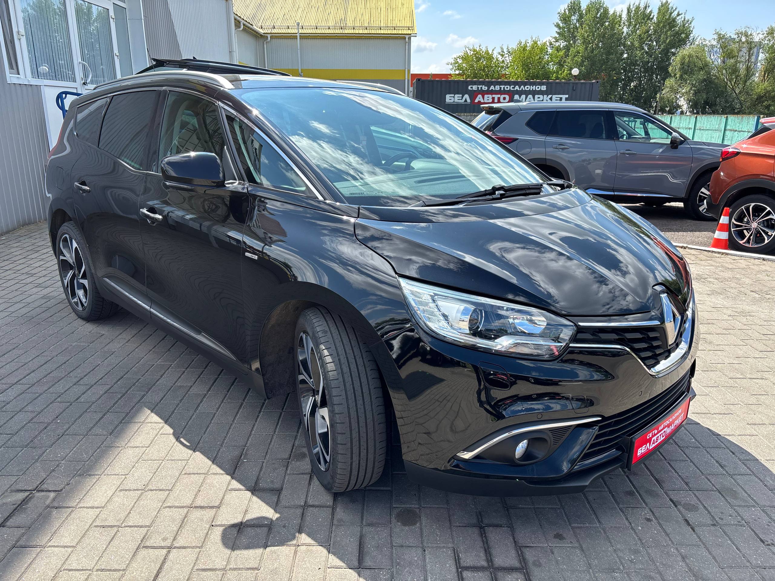 Фото автомобиля 4