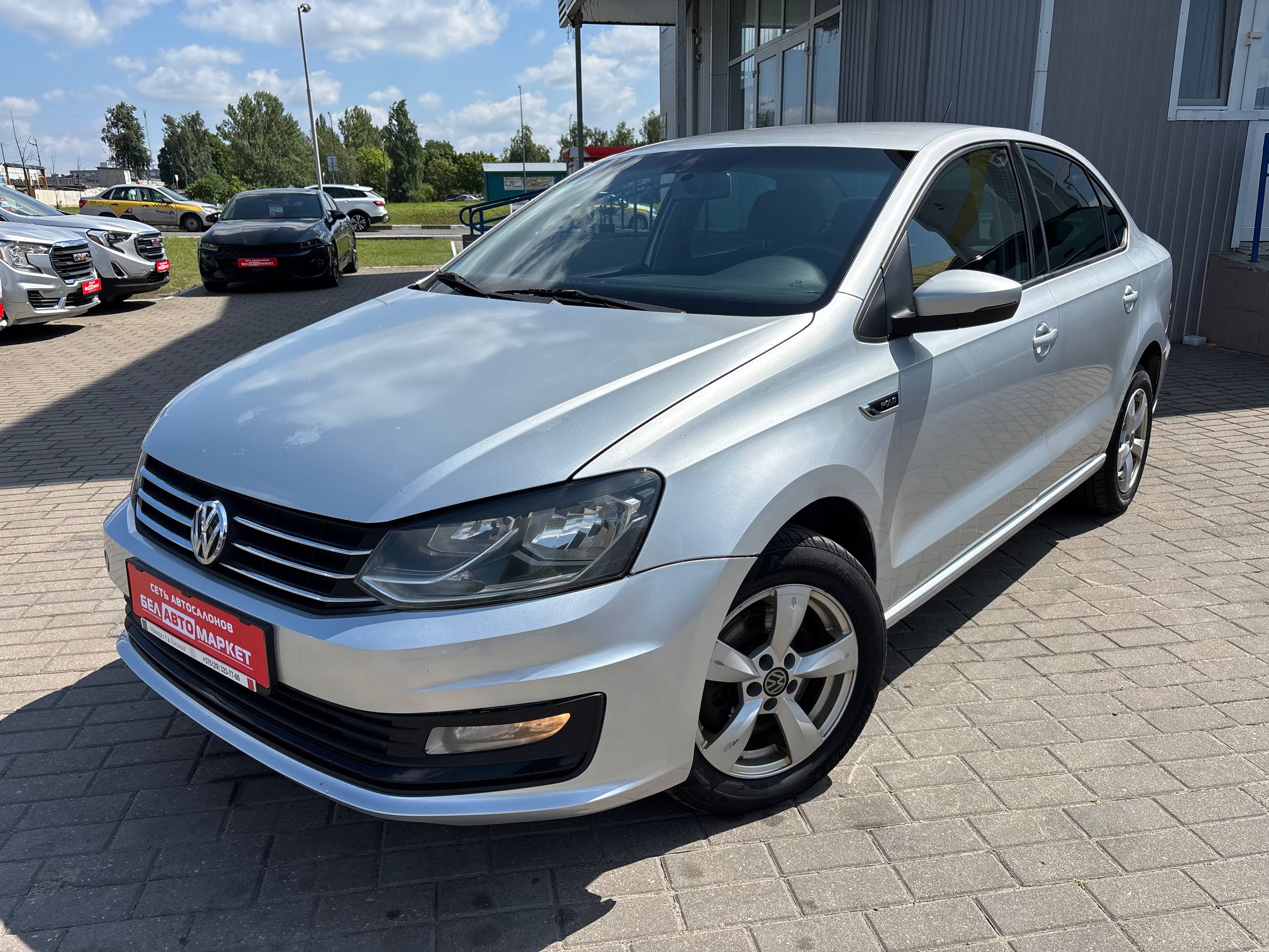 авто с пробегом volkswagen polo sedan 2019