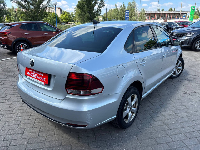 Фото автомобиля 2