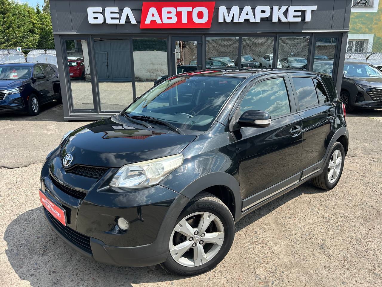авто с пробегом toyota urban cruiser 2010
