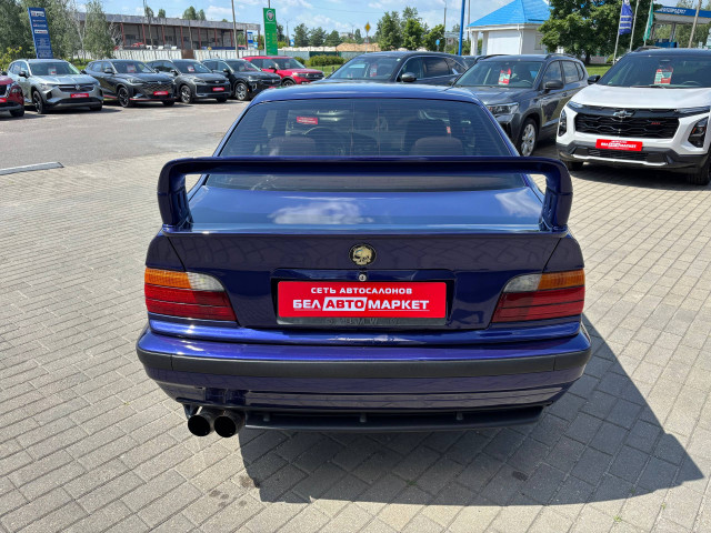 Фото автомобиля 2