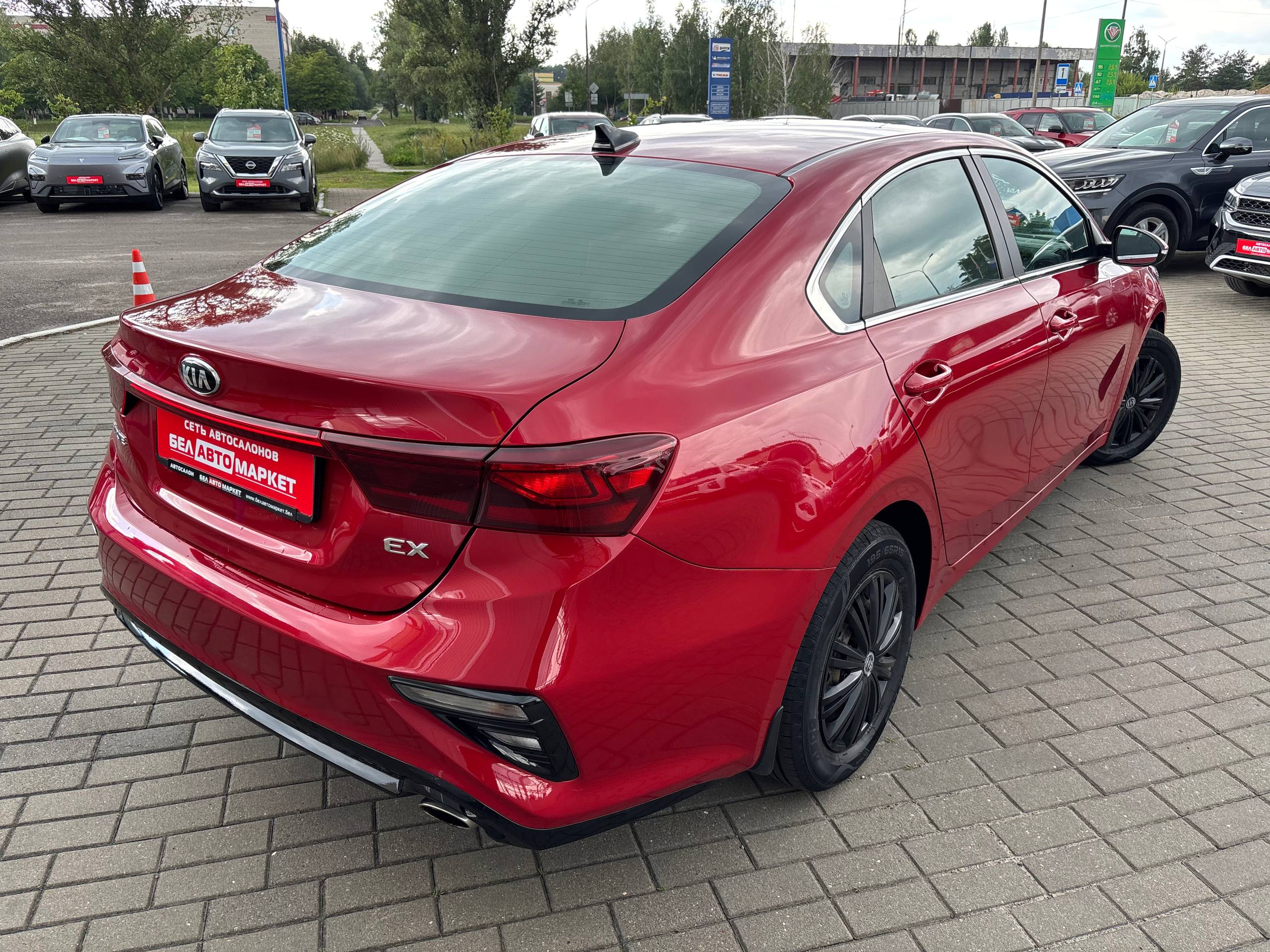 Фото автомобиля 6