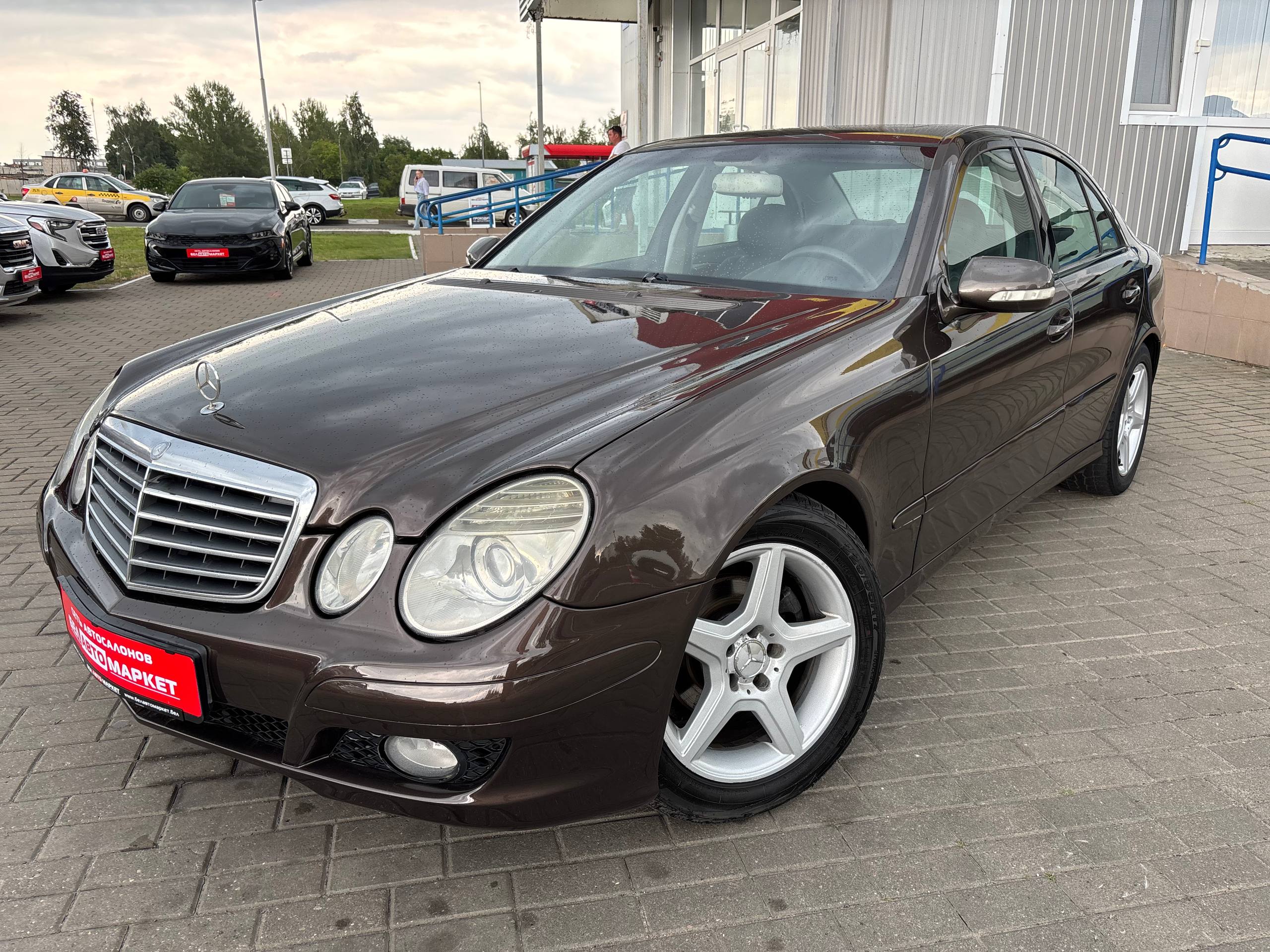 авто с пробегом mercedes-benz e-класс 2009