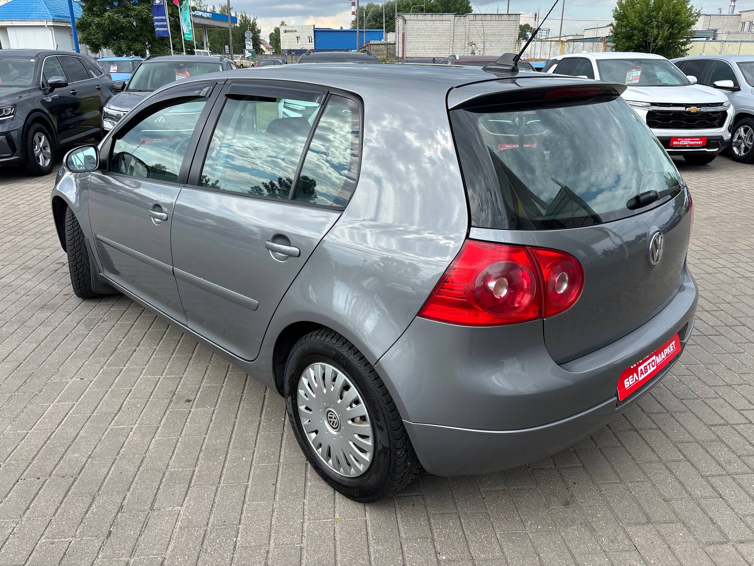 Фото автомобиля 6