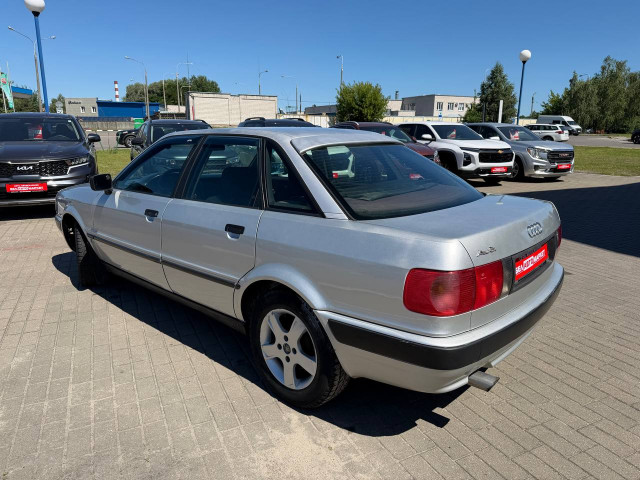 Фото автомобиля 6