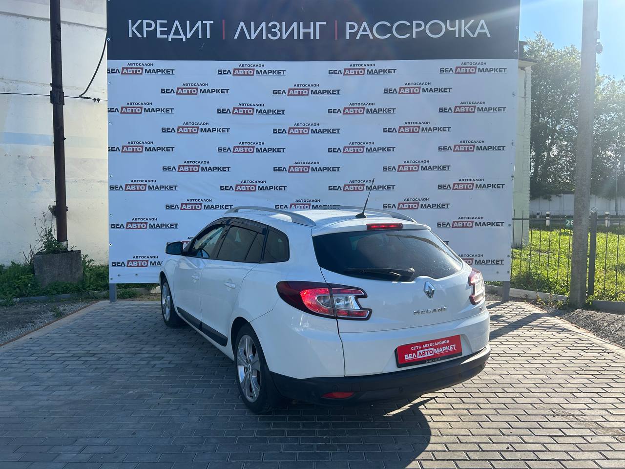 Фото автомобиля 3