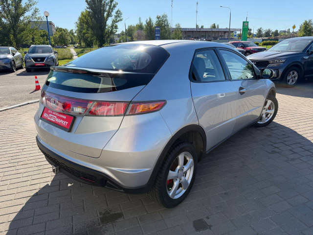 Фото автомобиля 5