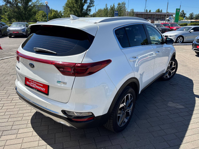 Фото автомобиля 6