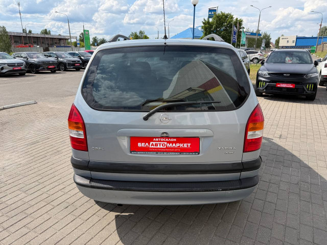 Фото автомобиля 6