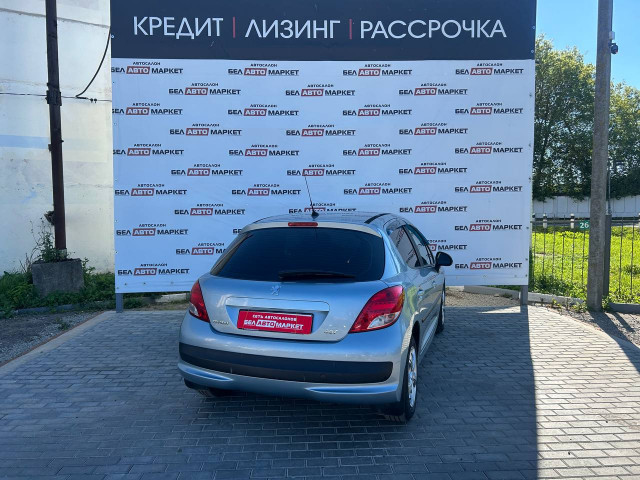 Фото автомобиля 2