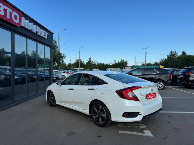 Фото автомобиля 2