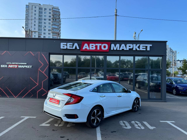 Фото автомобиля 6