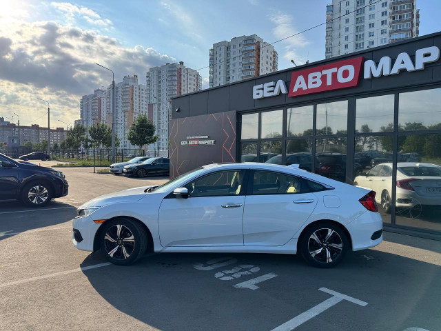 Фото автомобиля 8