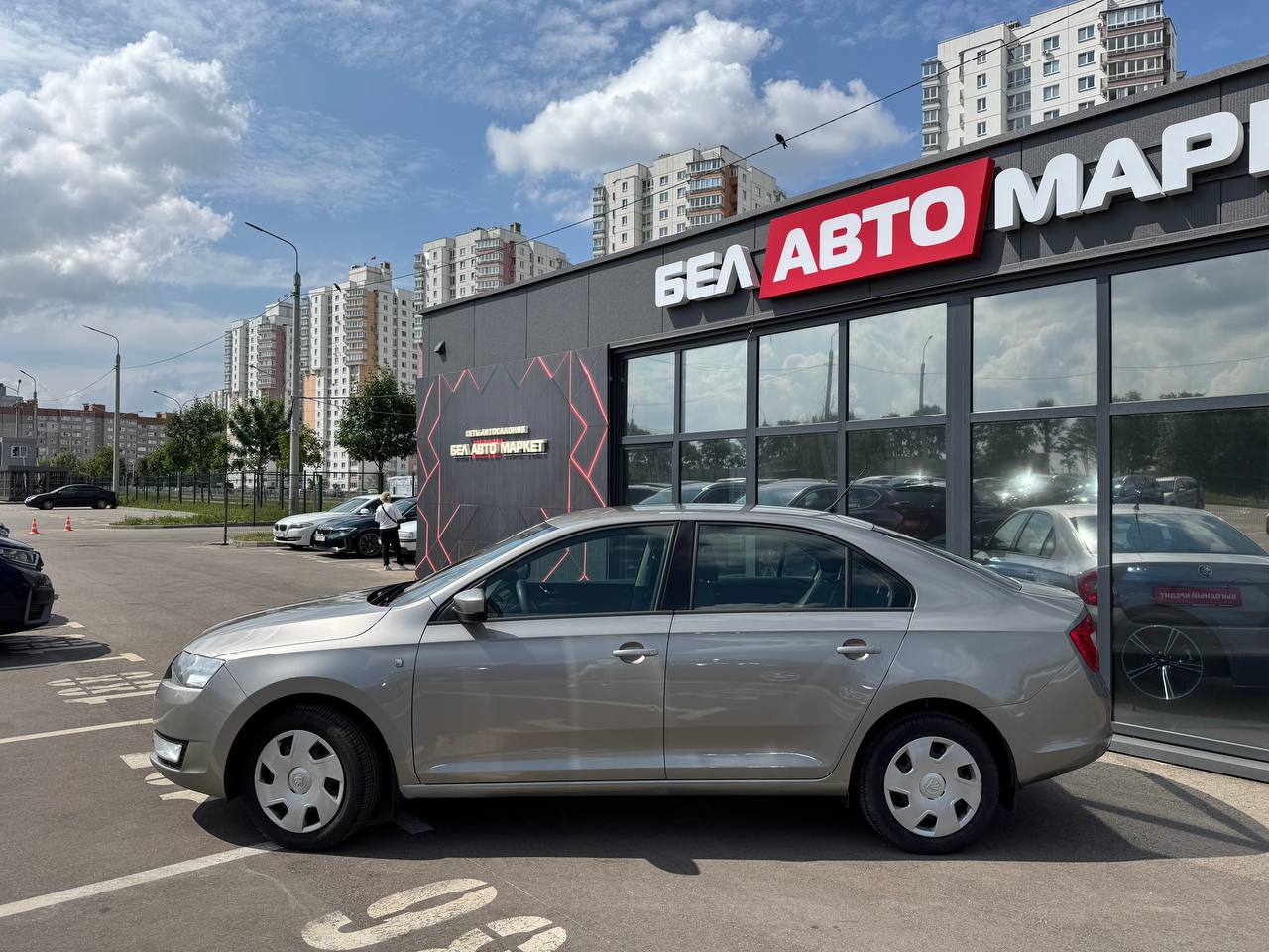 Фото автомобиля 7