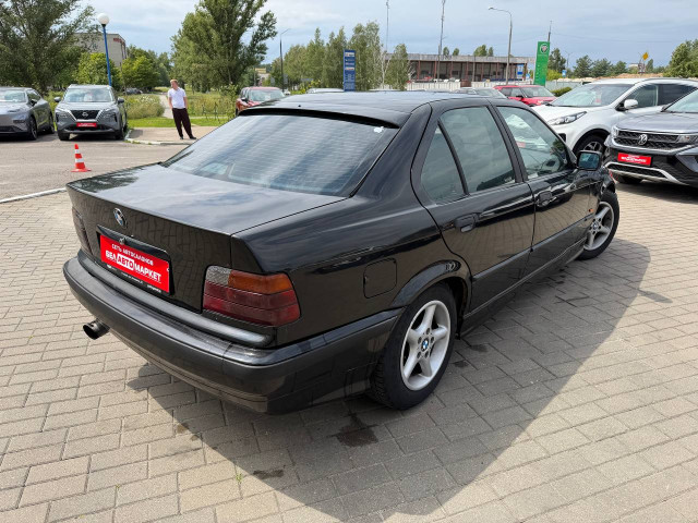 Фото автомобиля 5