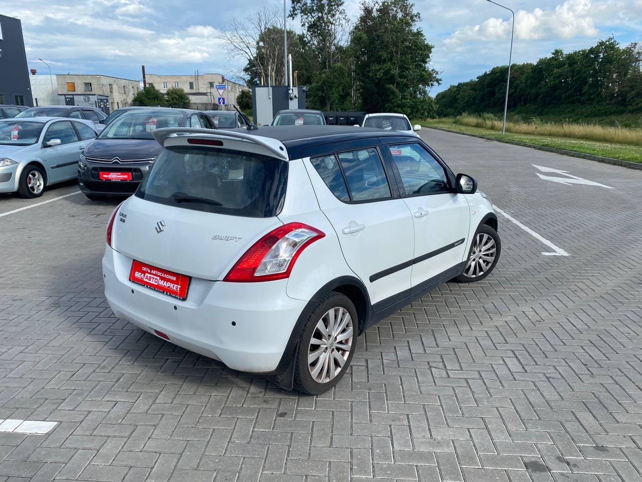 Фото автомобиля 5