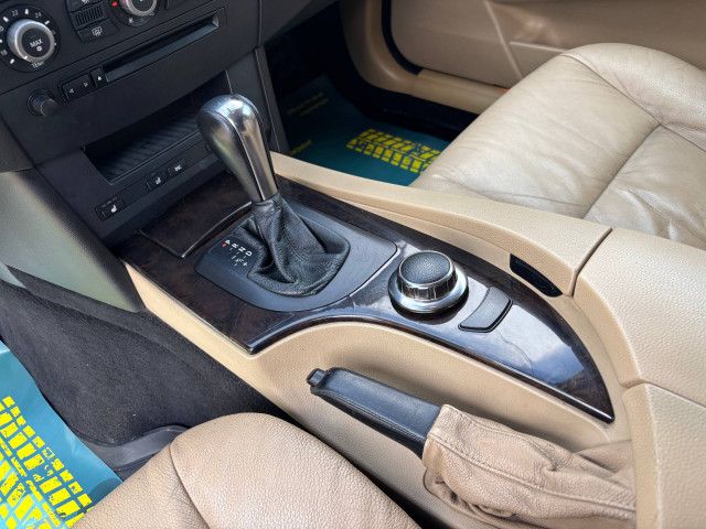 Фото автомобиля 12