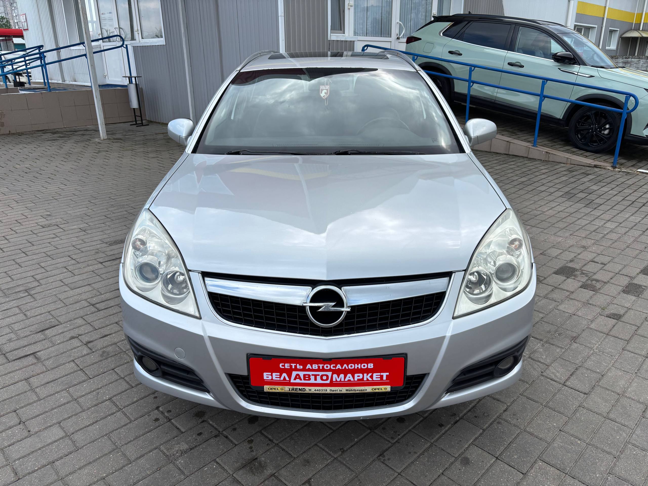Фото автомобиля 3