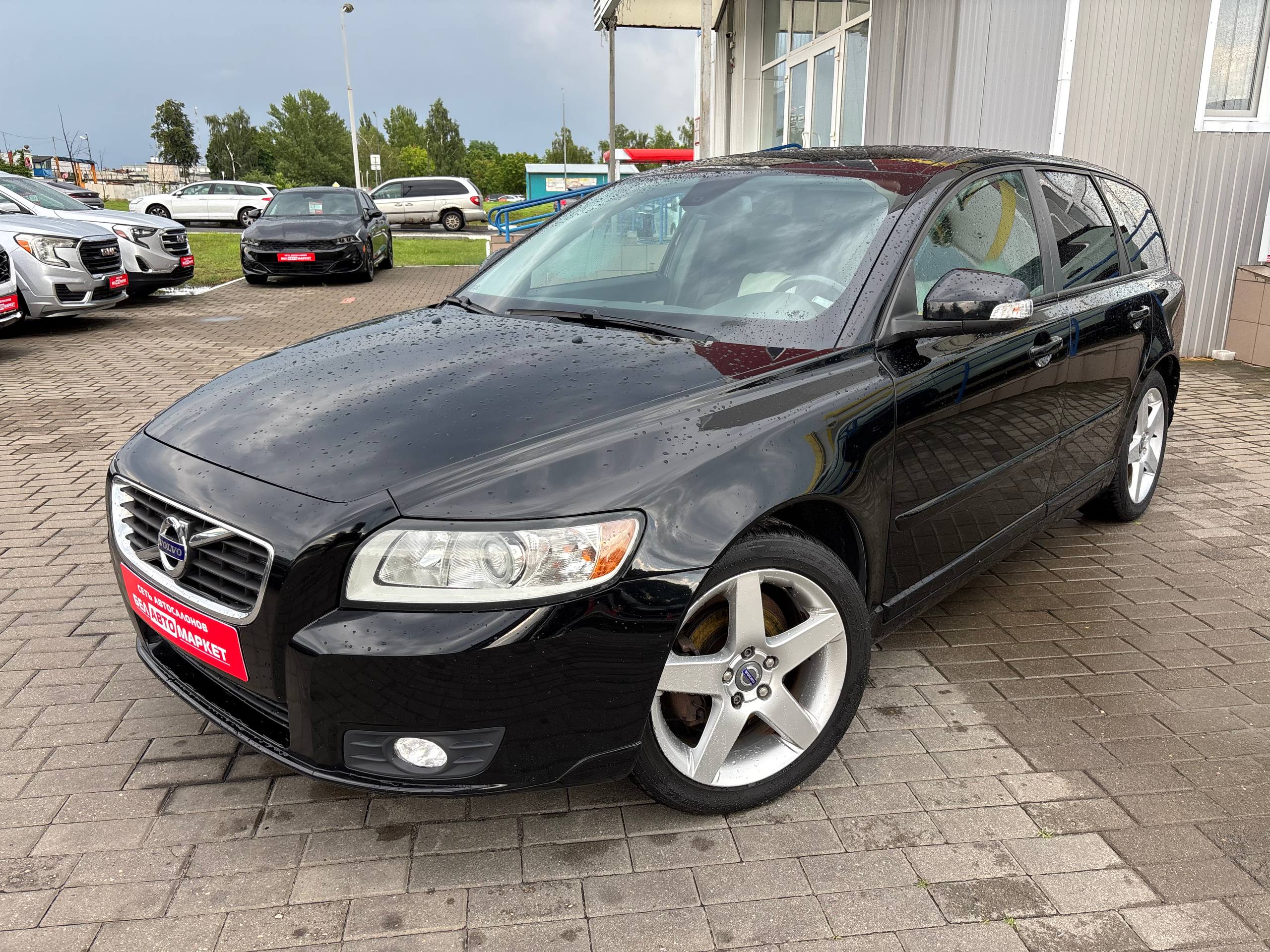 авто с пробегом volvo v50 2012