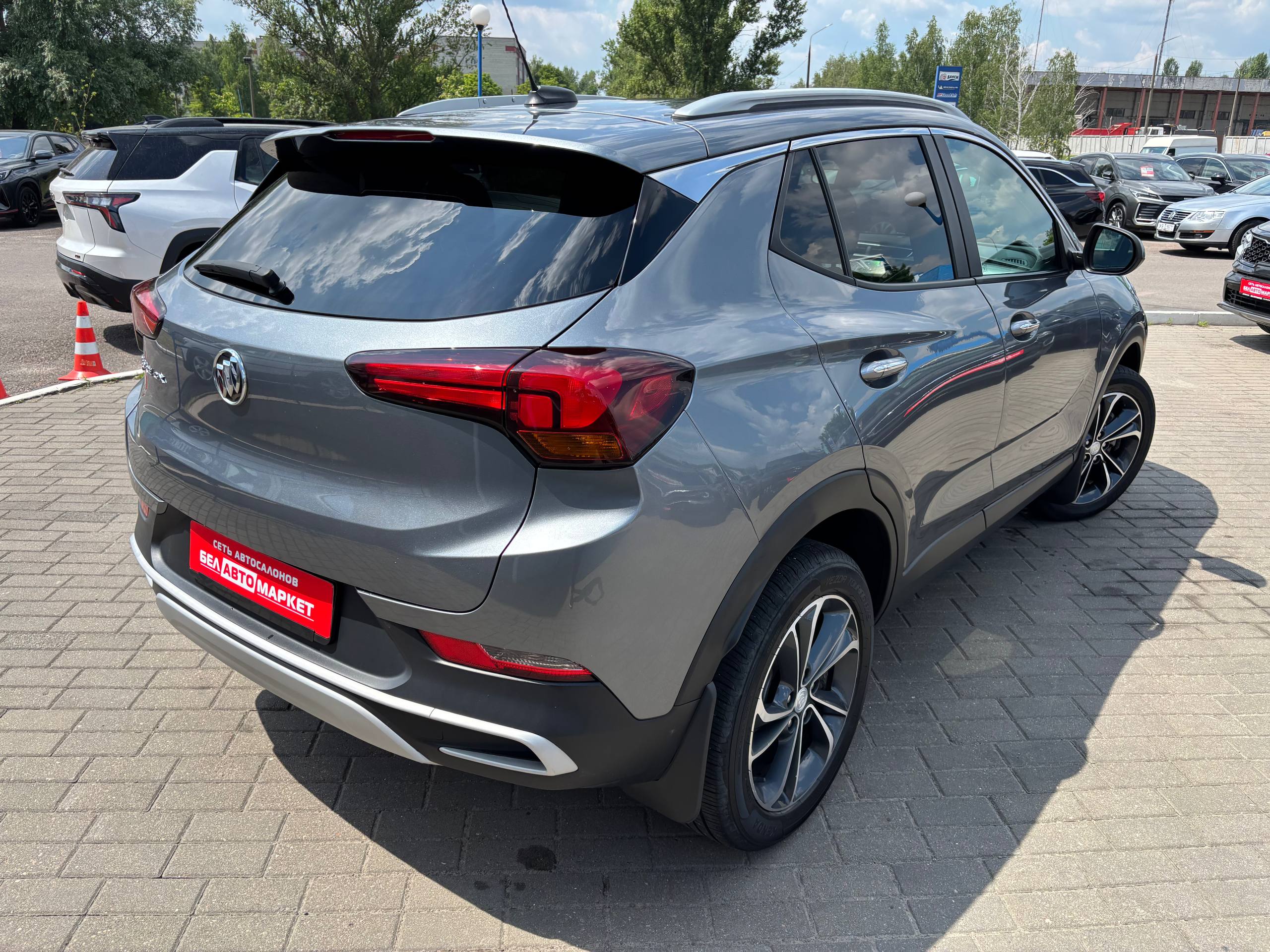 Фото автомобиля 6