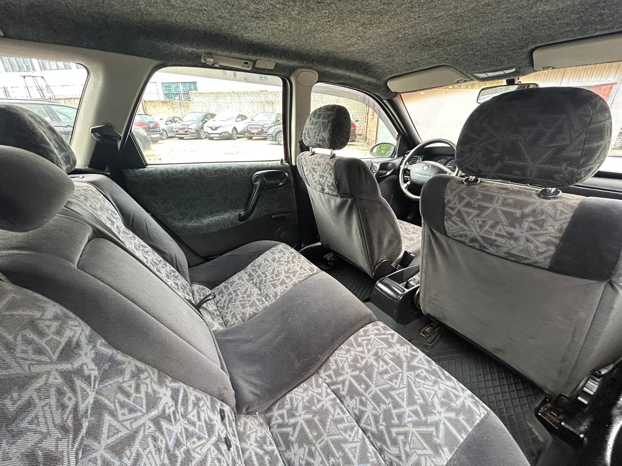 Фото автомобиля 12