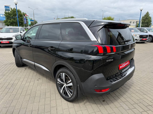 Фото автомобиля 6