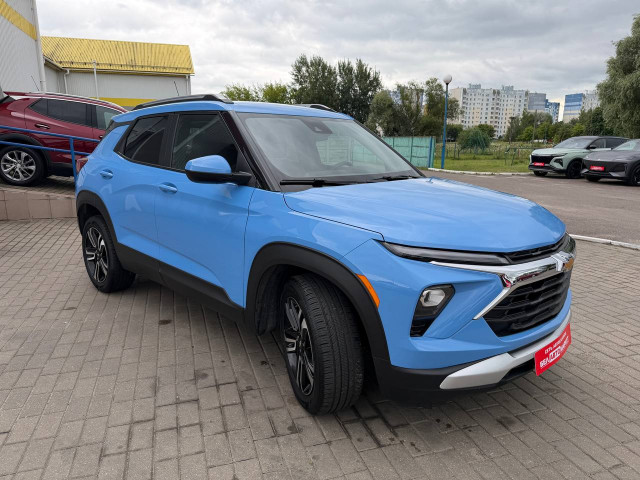 Фото автомобиля 3