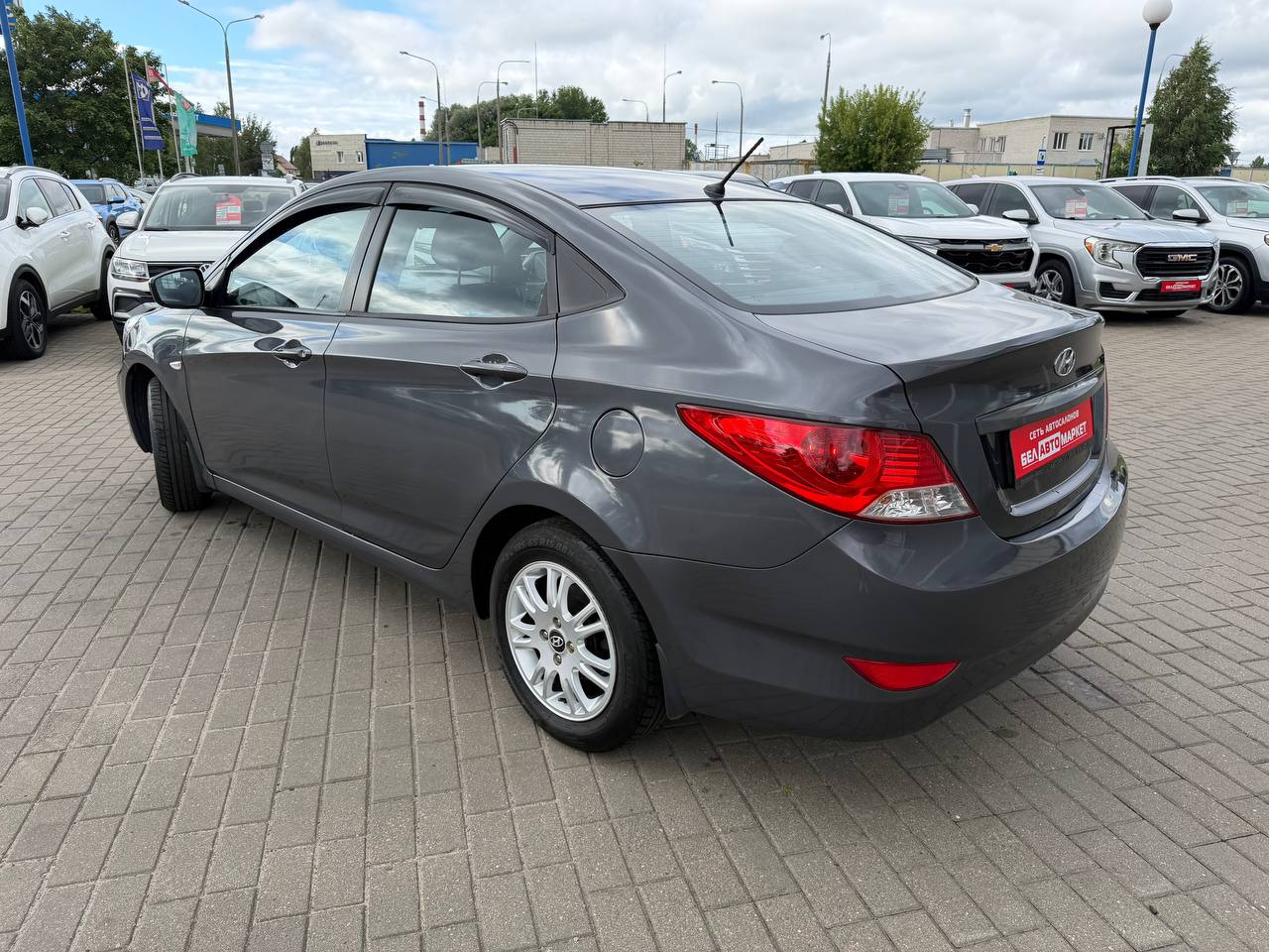 Фото автомобиля 7