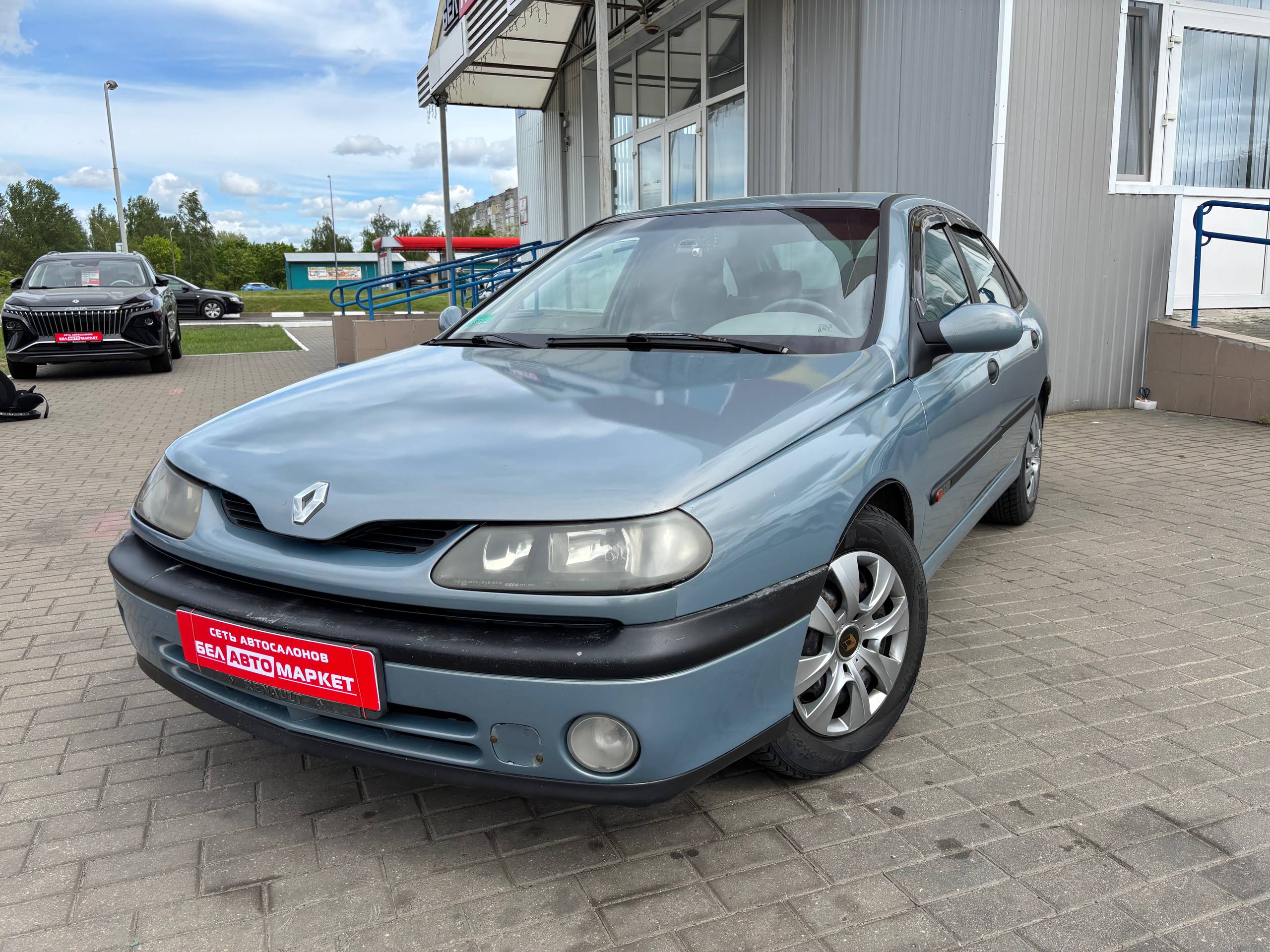 авто с пробегом renault laguna 1999