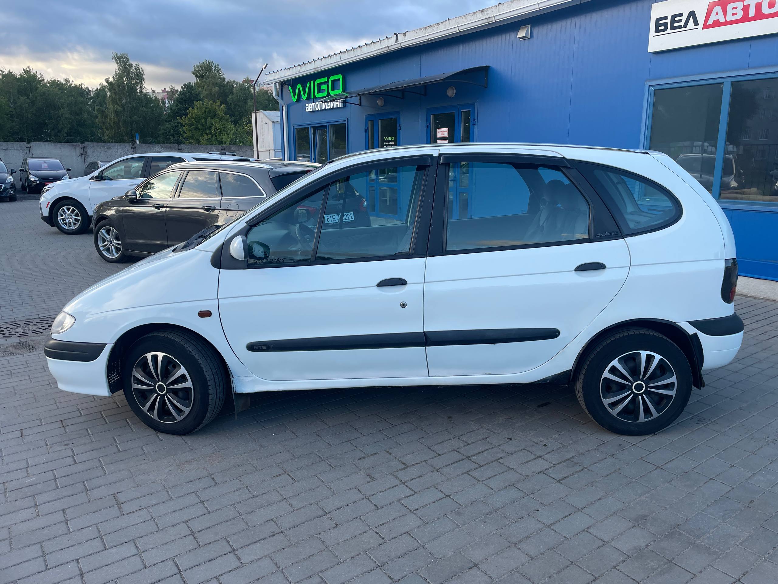 Фото автомобиля 7