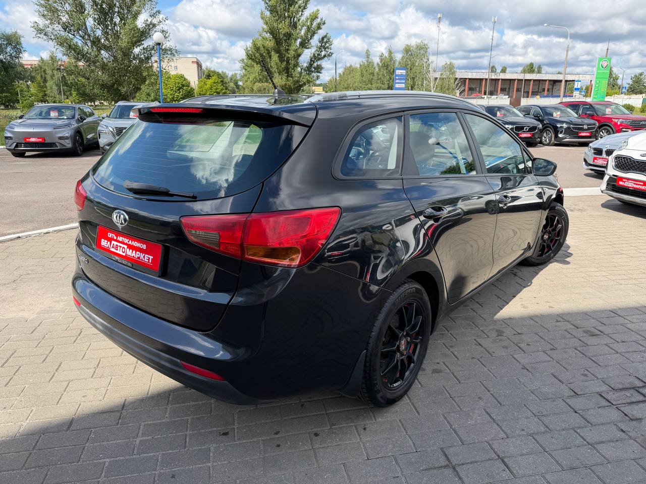 Фото автомобиля 5
