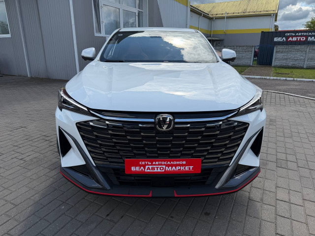 Фото автомобиля 3