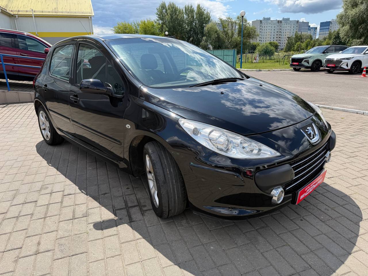 Фото автомобиля 2