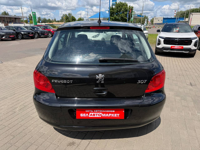 Фото автомобиля 5