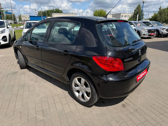 Фото автомобиля 6