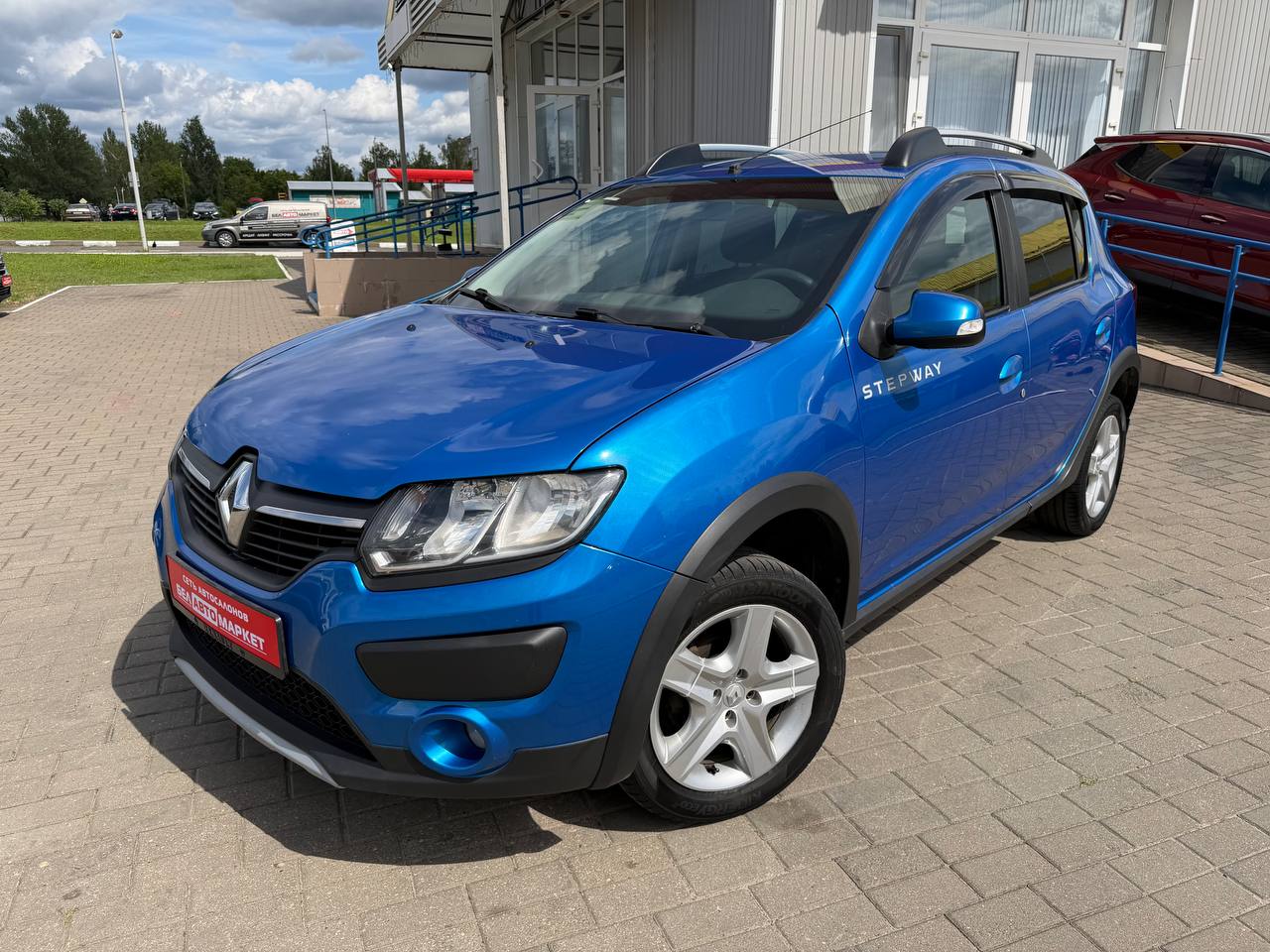 авто с пробегом renault Sandero Stepway 2016