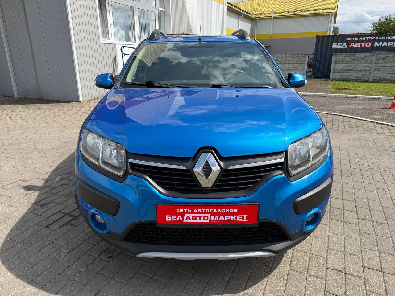 Фото автомобиля 3