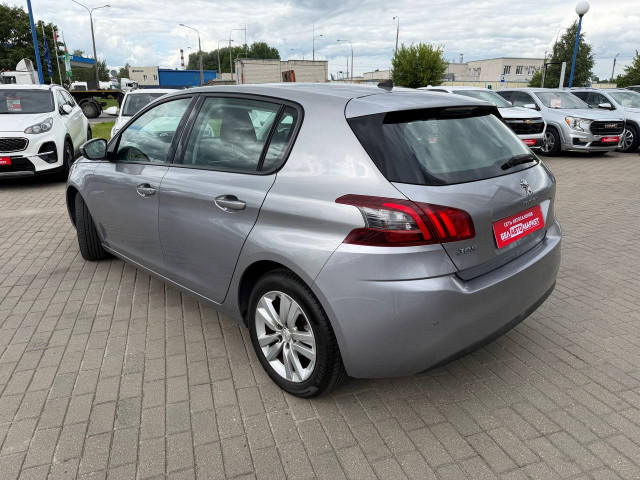 Фото автомобиля 7