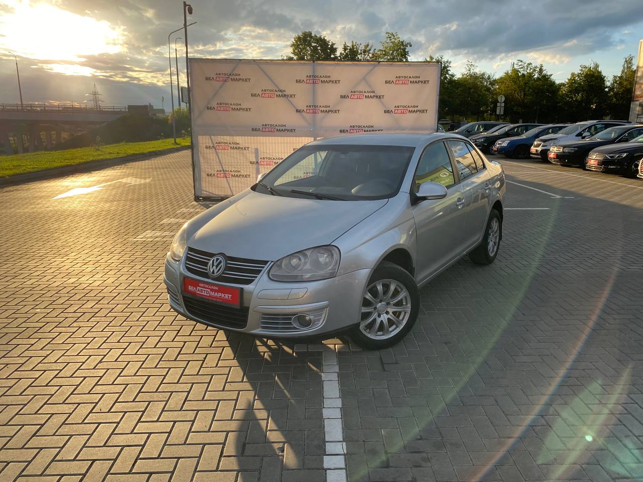 авто с пробегом volkswagen jetta 2010