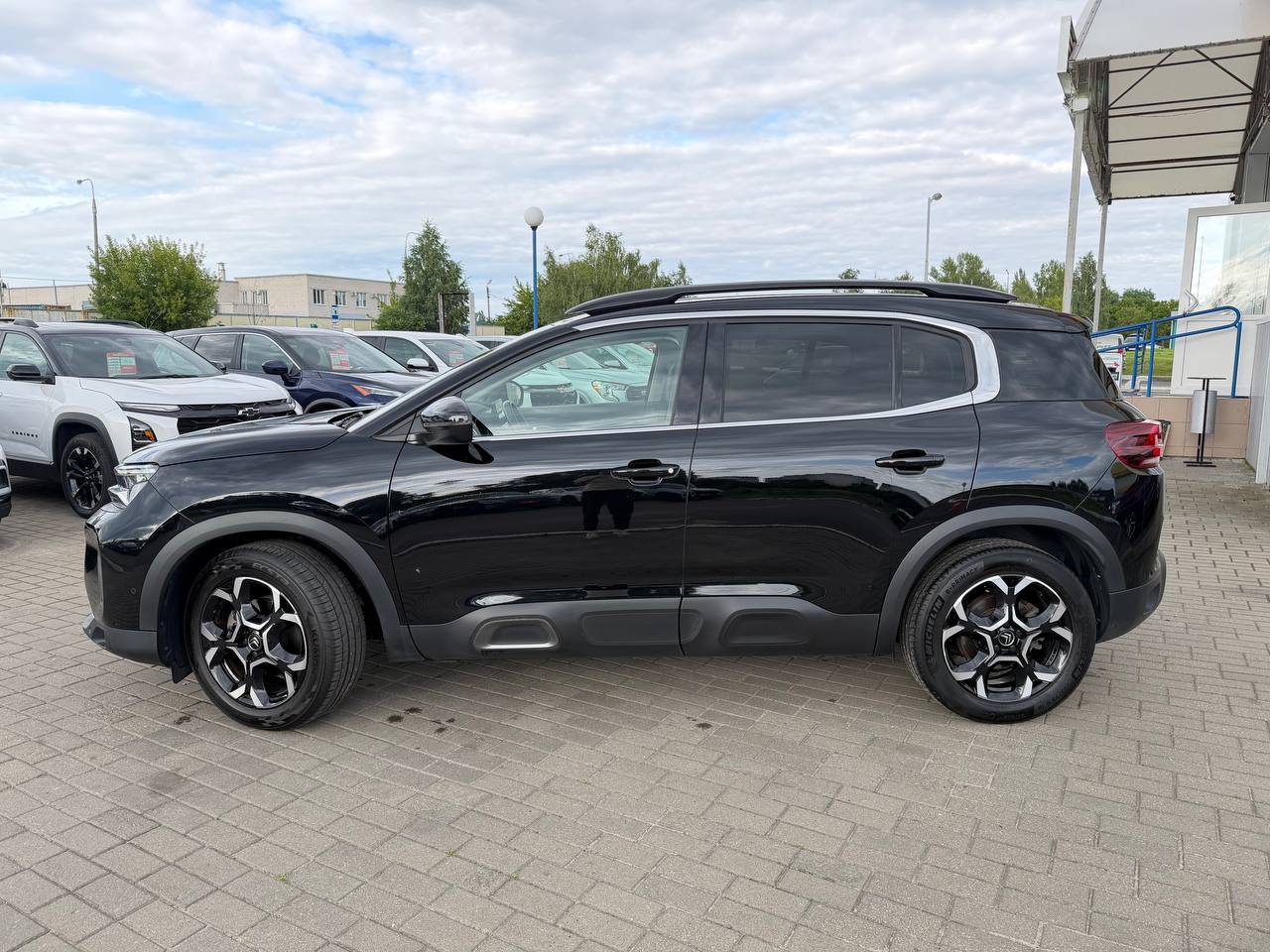 Фото автомобиля 7