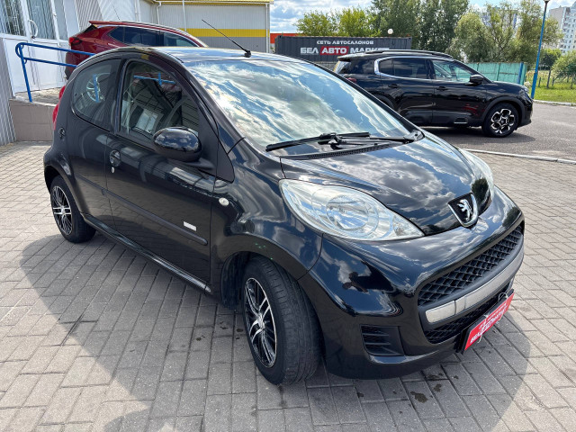 Фото автомобиля 3