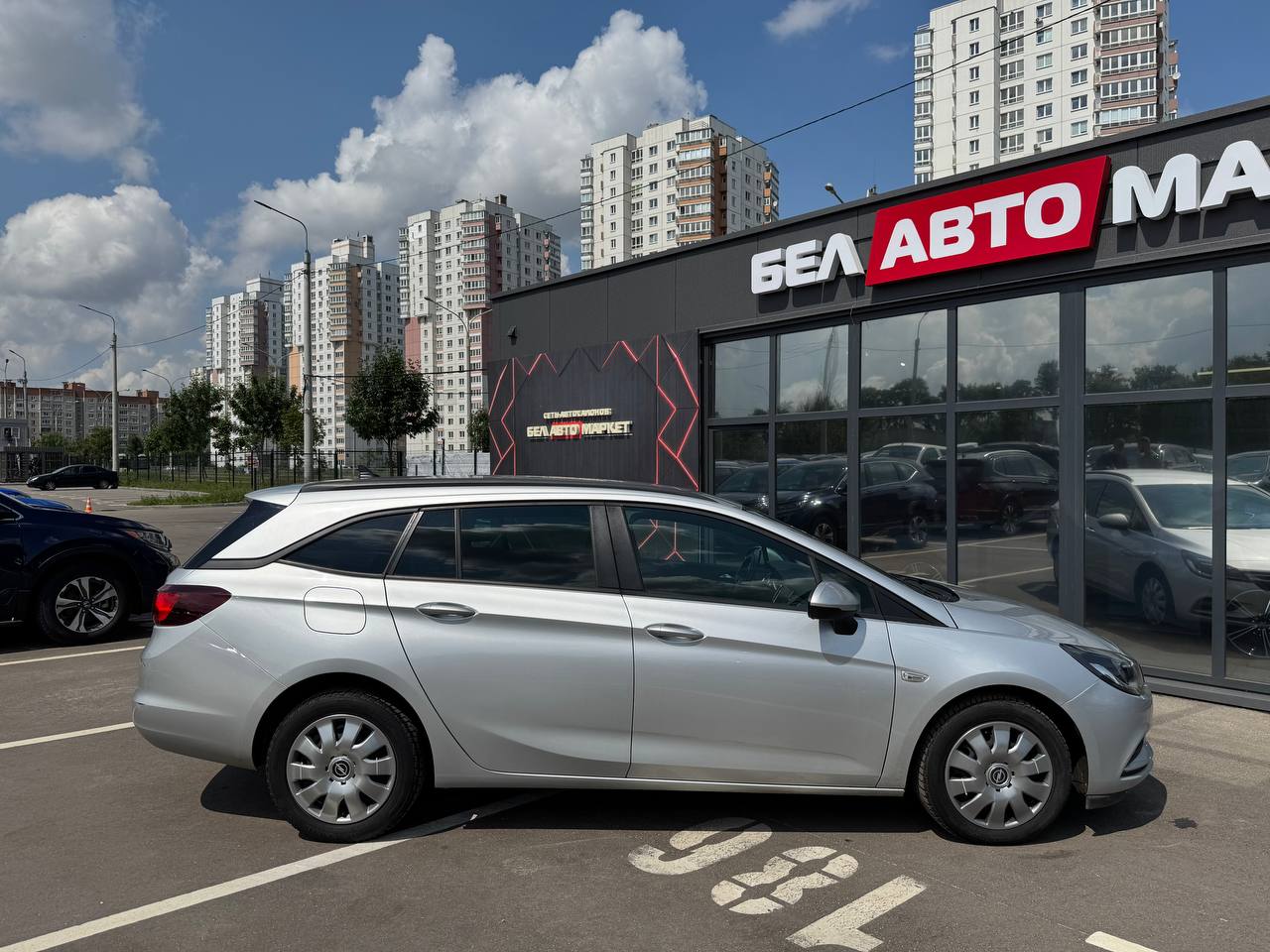 Фото автомобиля 3