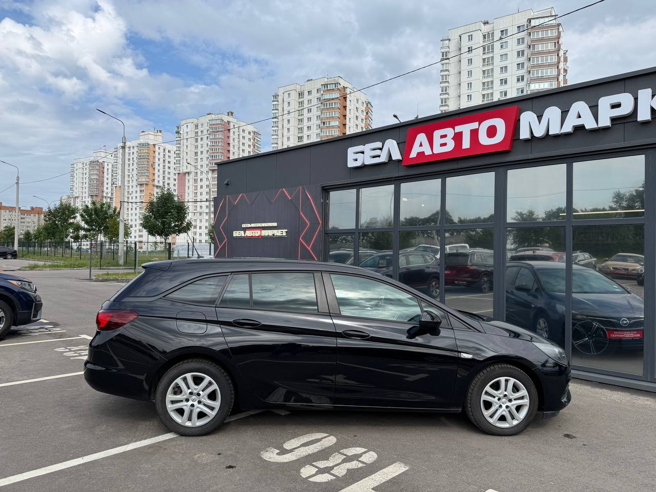 Фото автомобиля 3