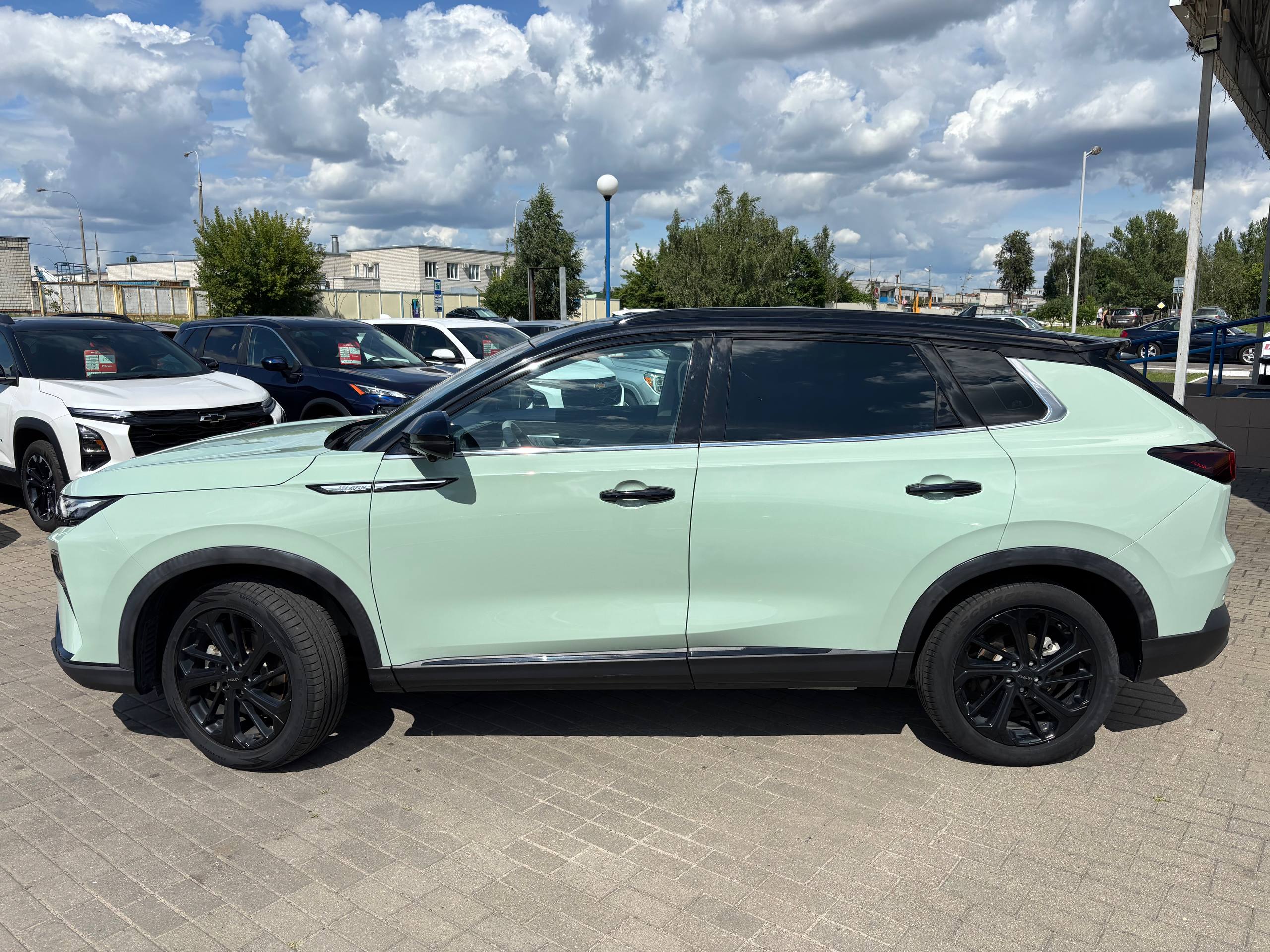 Фото автомобиля 10
