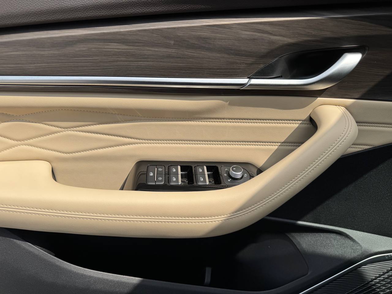 Фото автомобиля 15