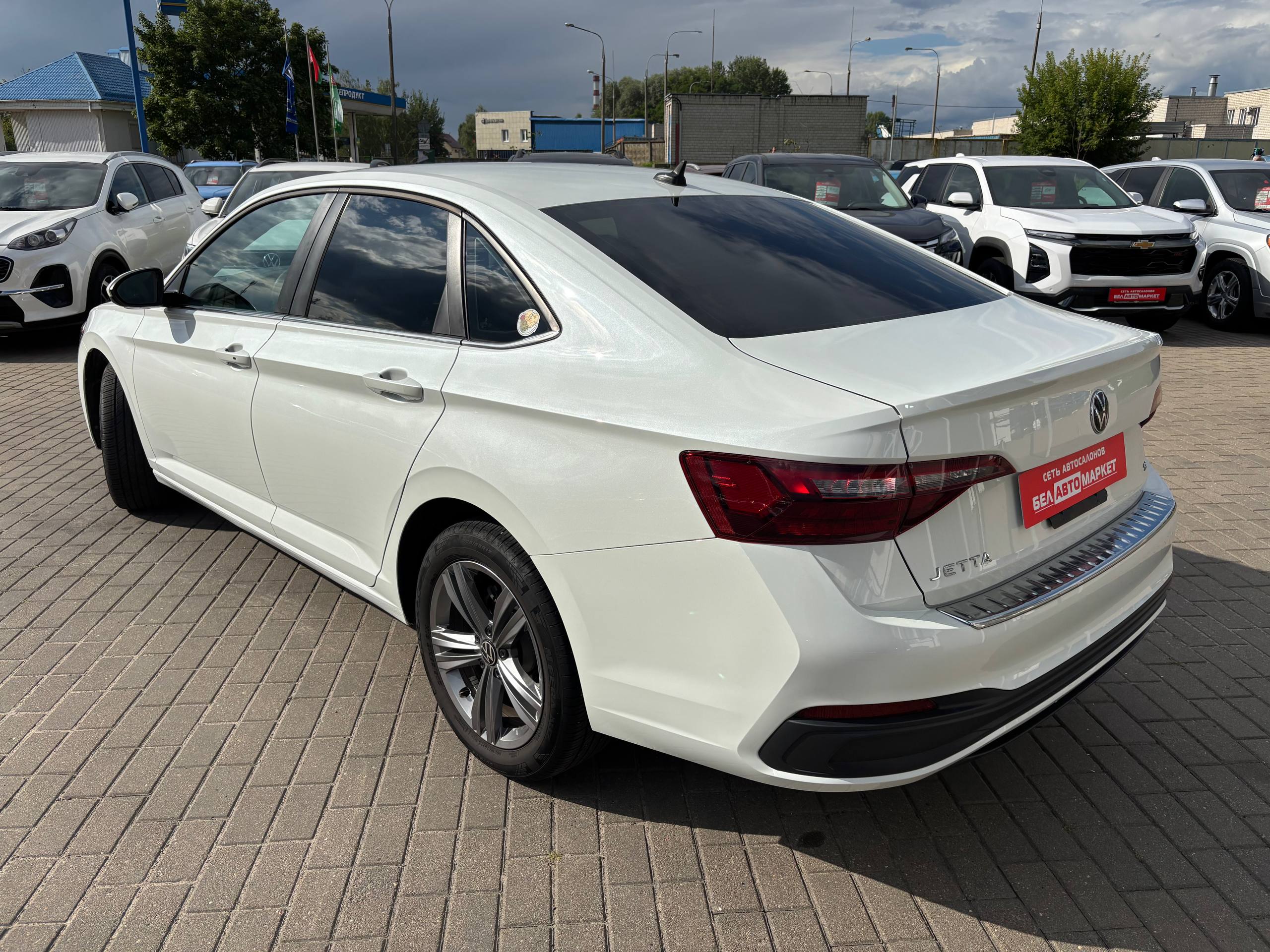 Фото автомобиля 2