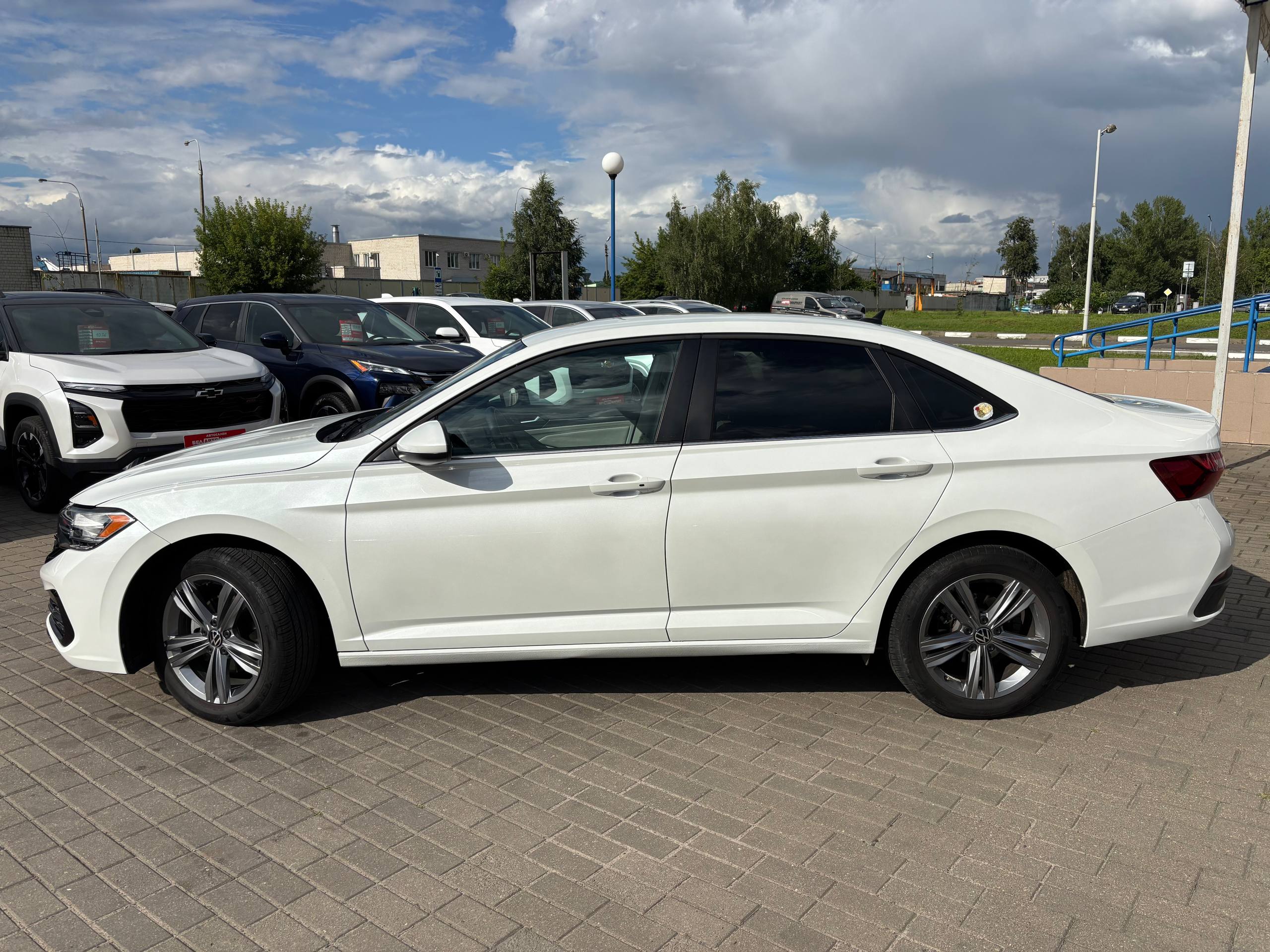 Фото автомобиля 7