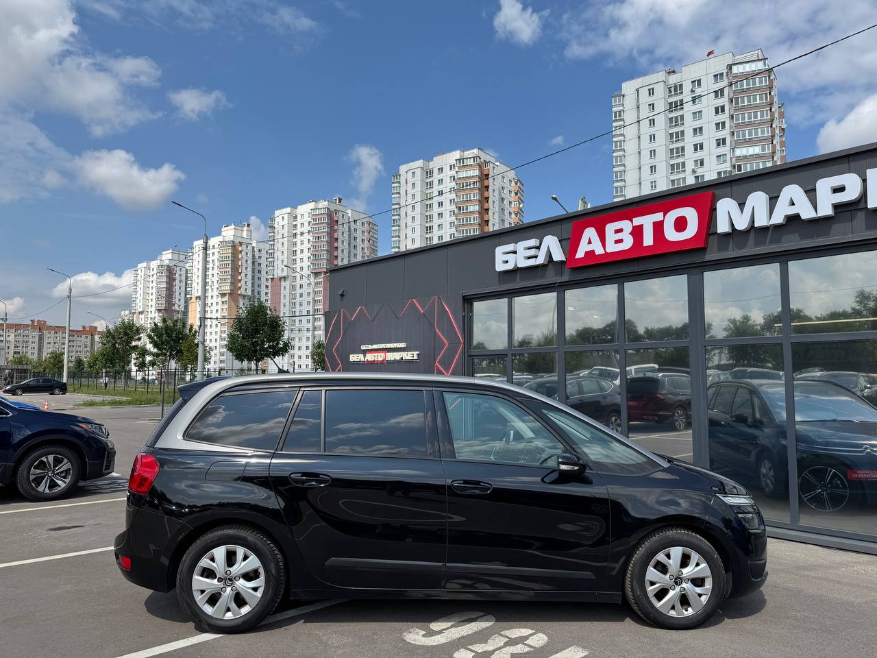 Фото автомобиля 3